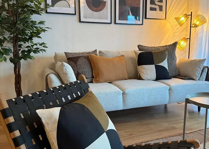 Ocean View Oasis With Parking פונשל