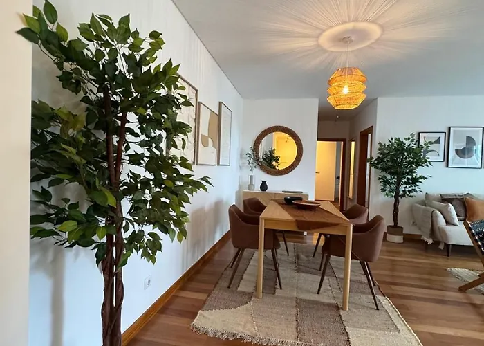 Ocean View Oasis With Parking פונשל