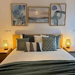 Ocean View Oasis With Parking * Funchal (Madeira)