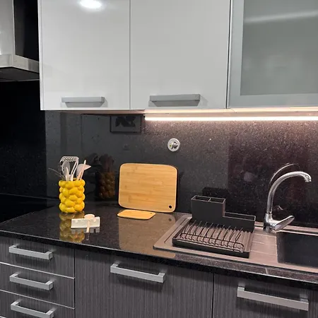 Ocean View Oasis With Parking